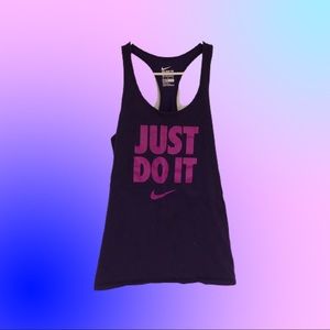 Nike tank top never worn